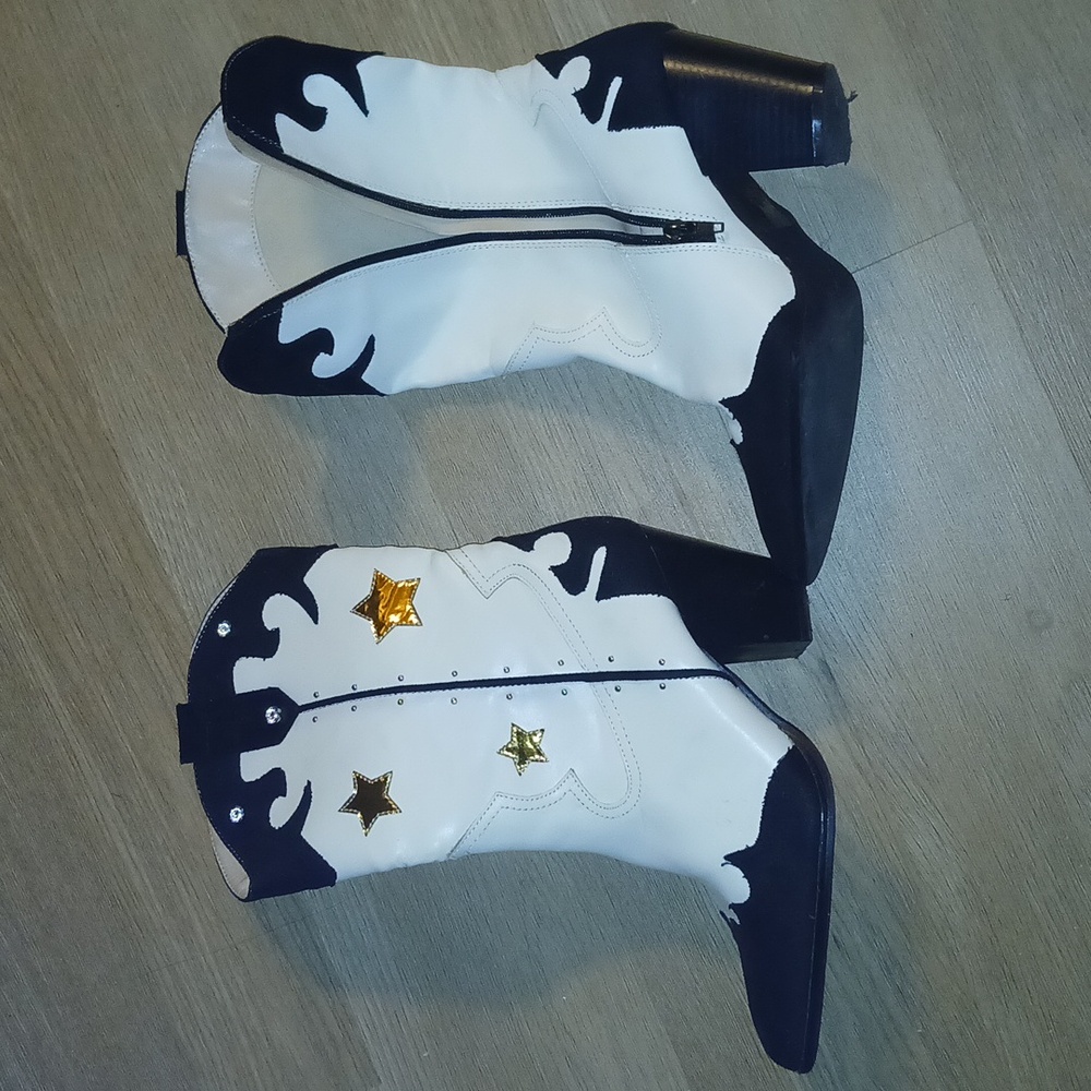 Cowboy boots